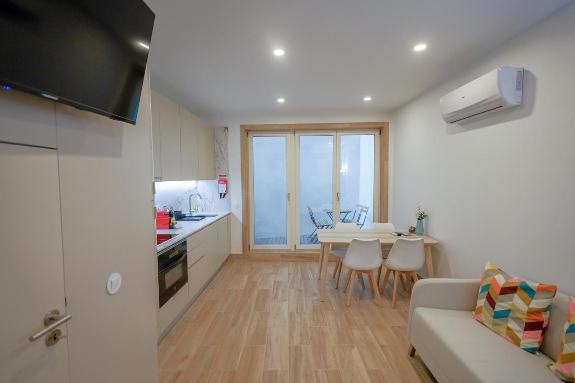Martires Sweet Apts By Portocityhosts Экстерьер фото